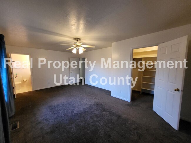 Building Photo - 572 S 1750 E St
