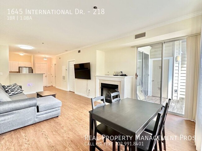 Building Photo - 1645 International Dr