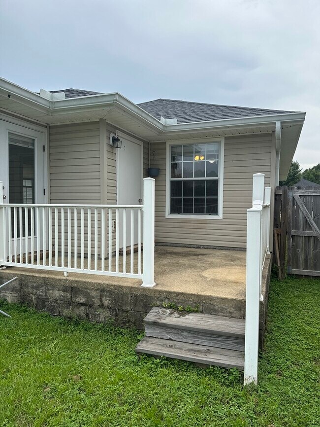 Building Photo - 3113 Flintlock Dr