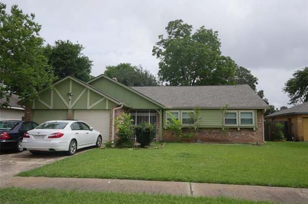 Building Photo - 12314 Plumpoint Dr