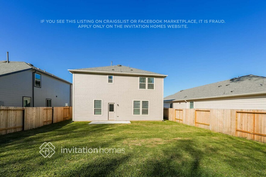 Building Photo - 13475 Maltessa Dr