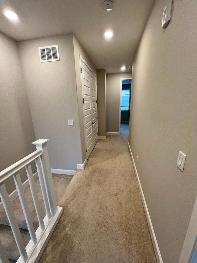 Building Photo - 121 Stevenson Blvd