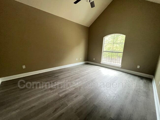 Building Photo - 24223 Chateau de Chene Blvd