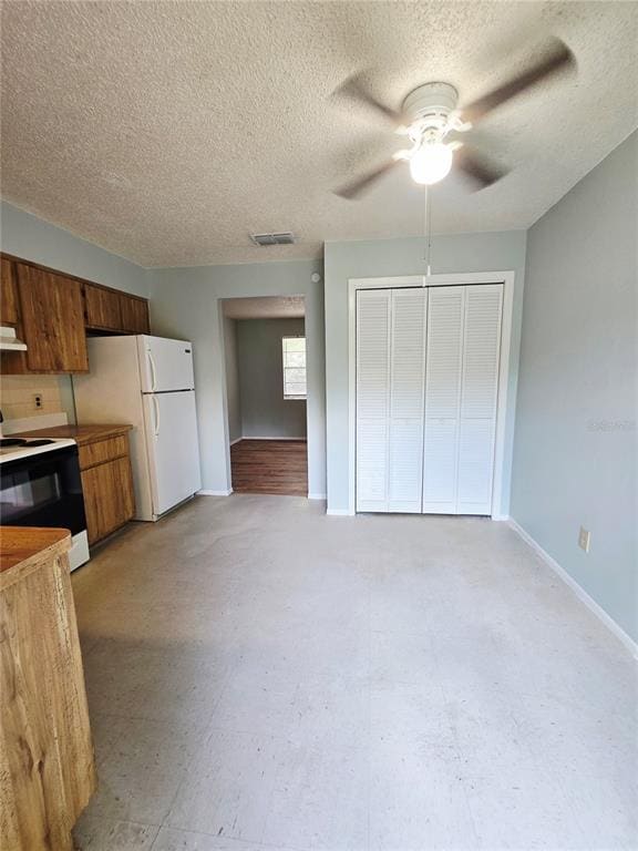 Building Photo - 7615 W Fern Pl