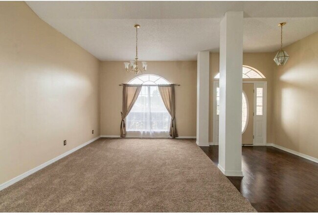 Building Photo - 3514 Farrington Ct