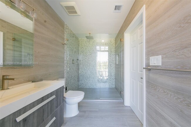 Building Photo - 3401 SW 141st Ave