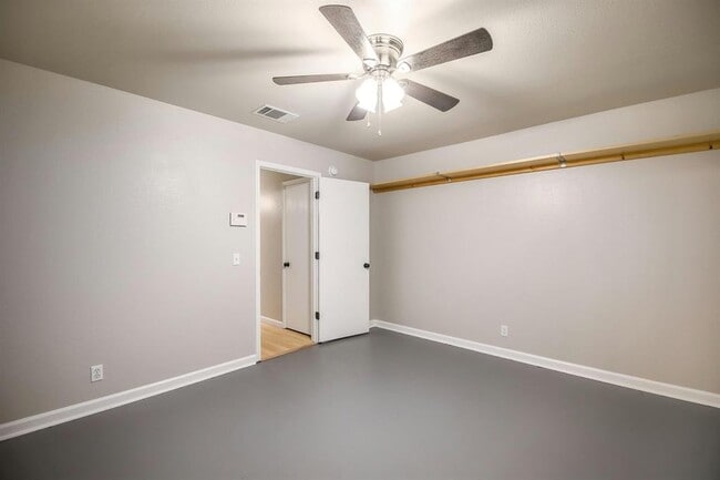 Building Photo - 8412 Fall Meadow Ln