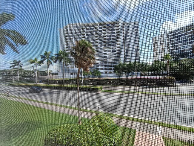 Building Photo - 501 Three Islands Boulevard