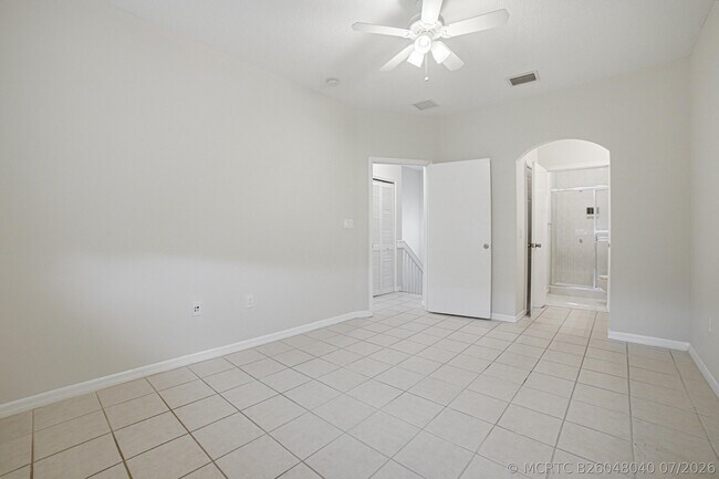 Building Photo - 765 SW 107th Ave