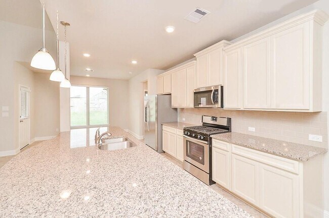 Building Photo - 19323 Hays Spring Dr