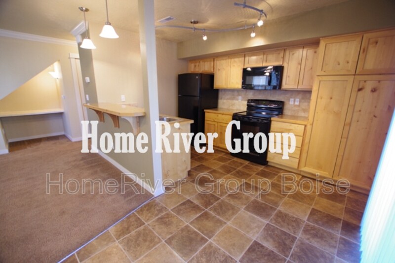 Building Photo - 9129 W Brogan Dr