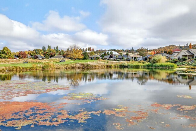 Building Photo - 460 Robert Trent Jones Blvd