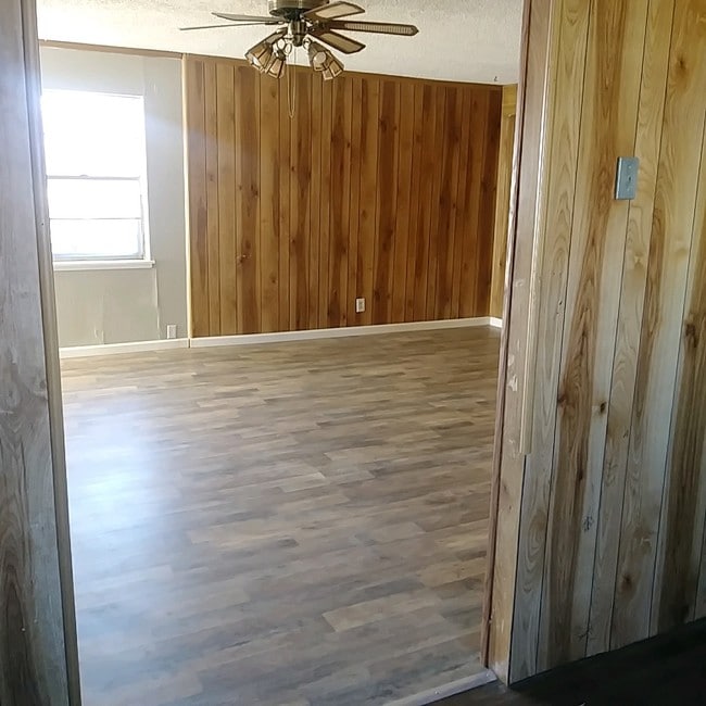 Building Photo - 3811 Ransome Dr