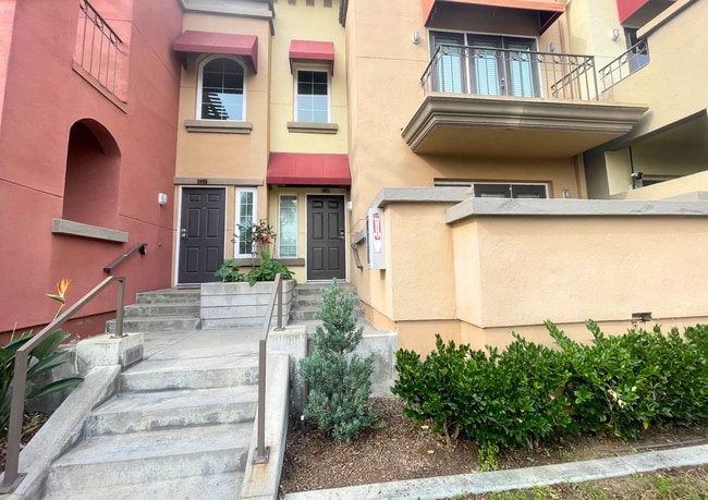 Building Photo - 3952 Richmond St