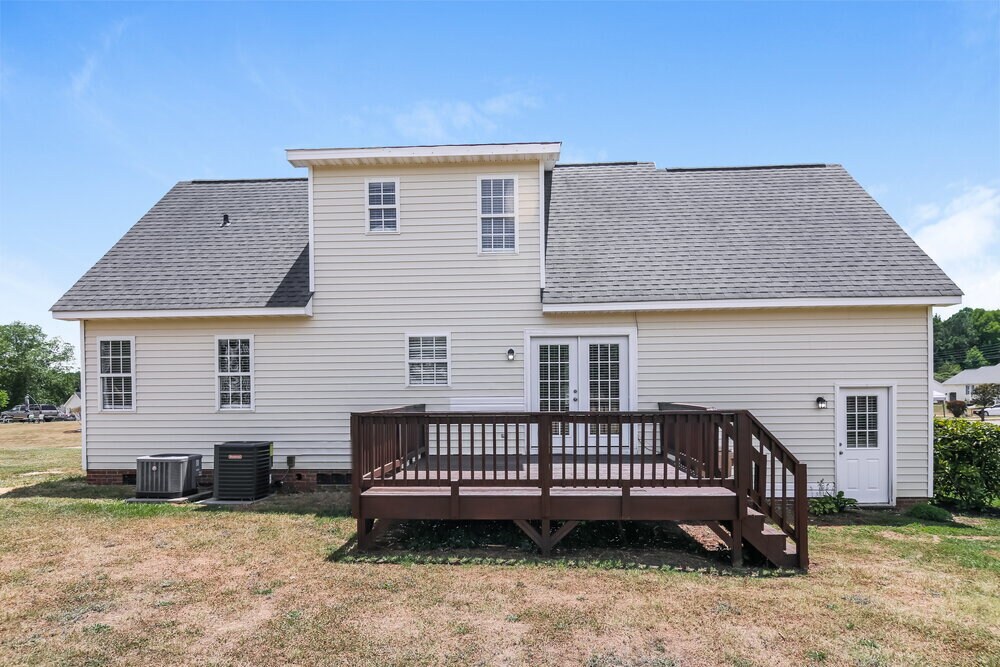 Building Photo - 204 Hunter Way