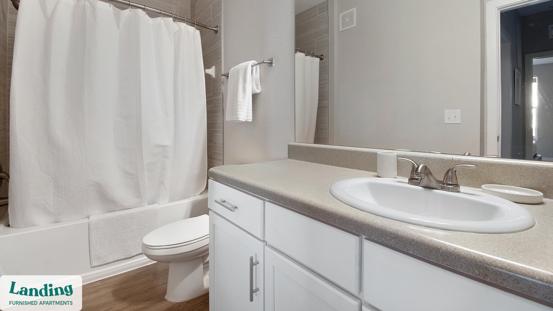 Building Photo - 215 Hunters Lk Wy