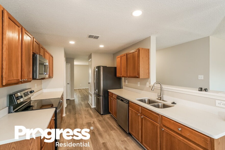 Building Photo - 2908 Cottage Ln