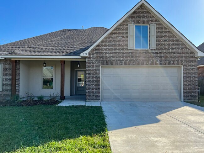 Building Photo - 220 Tall Oaks Ln