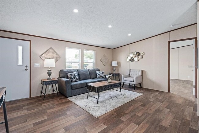 Building Photo - 8150 Cherokee Rd