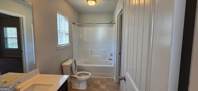 Building Photo - 7373 Ledgestone Ln