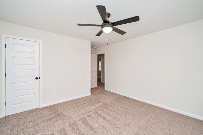 Building Photo - 2241 Headrick Rd