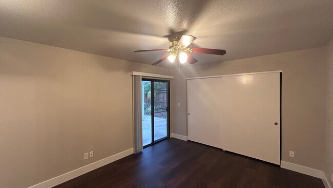 Building Photo - 3545 Thomas More Way