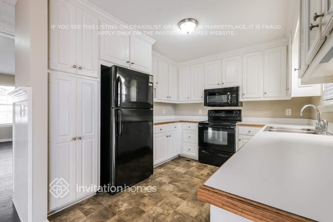 Building Photo - 6312 Bent Oaks Ct