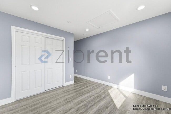 Building Photo - 4403 Jenkins Way