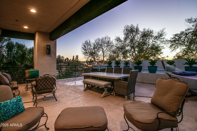 Building Photo - 4201 N Marshall Way