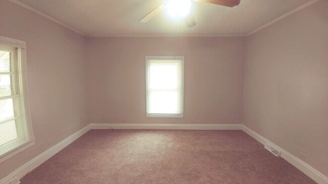 Building Photo - Cute Two Bedroom House in Cherryville for ...