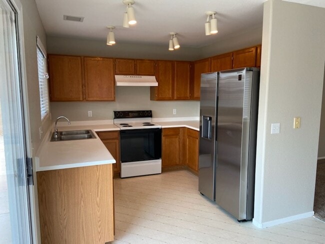 Building Photo - **Charming 3 Bedroom Home in North Phoenix**