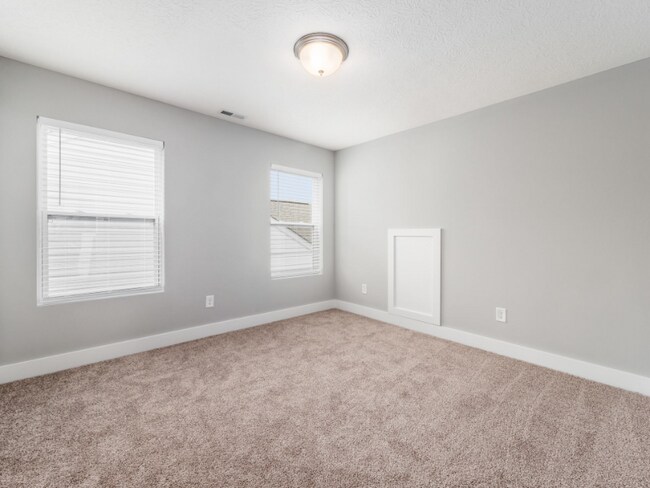 Building Photo - 1965 Glassboro St