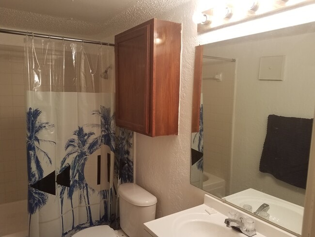 Building Photo - 4748 Old Bent Tree Ln