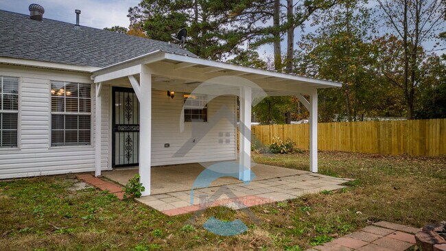 Building Photo - 1412 Ivy St