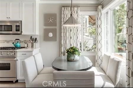 Building Photo - 209 Opal Ave