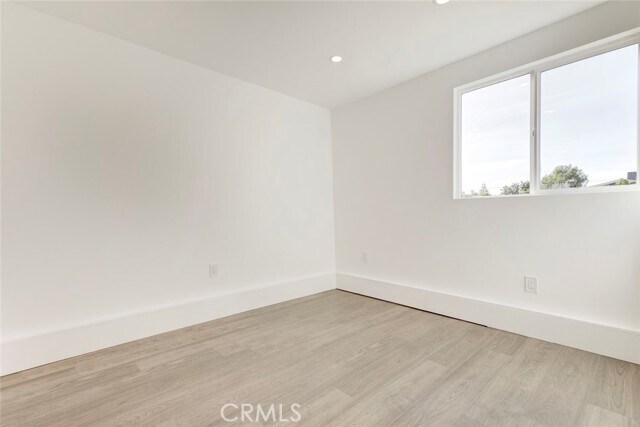 Building Photo - 16503 Kingsbury St