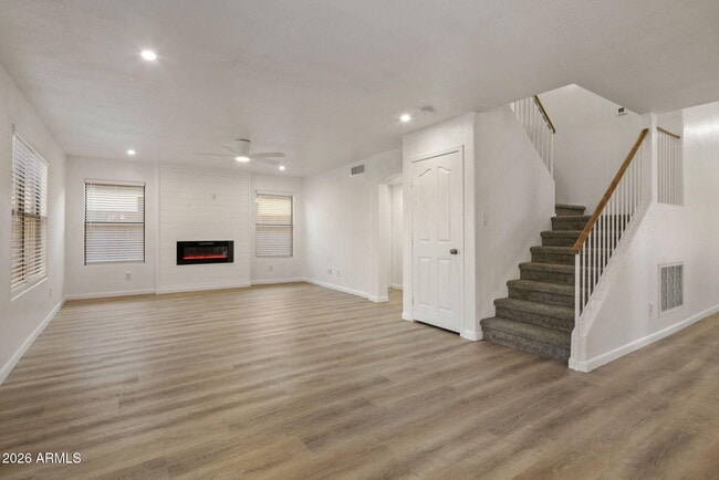 Building Photo - 9326 E Pampa Ave