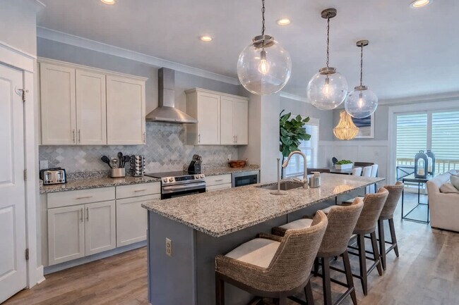 Building Photo - 52 Sandcastle Ct