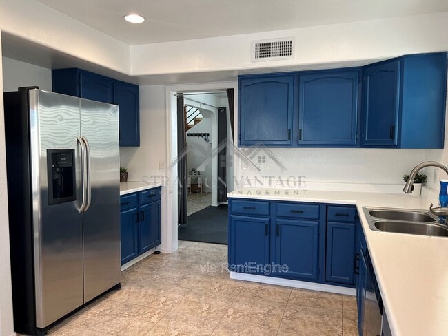 Building Photo - 3402 W Frankfurt Dr