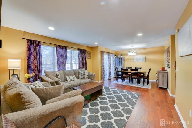 Building Photo - 13 Lackland Ave