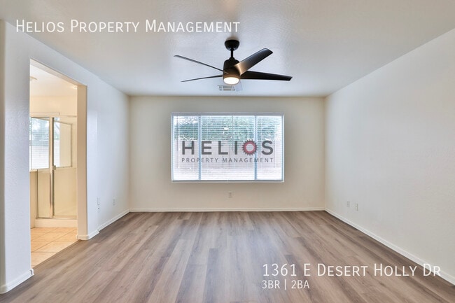Building Photo - 1361 E Desert Holly Dr