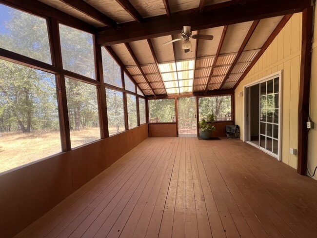 Building Photo - 17093 Cobblestone Ln