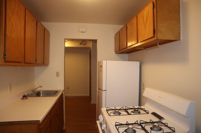 Interior Photo - Heritage Hills