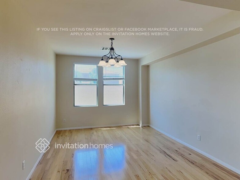 Building Photo - 9294 Branford Hills St