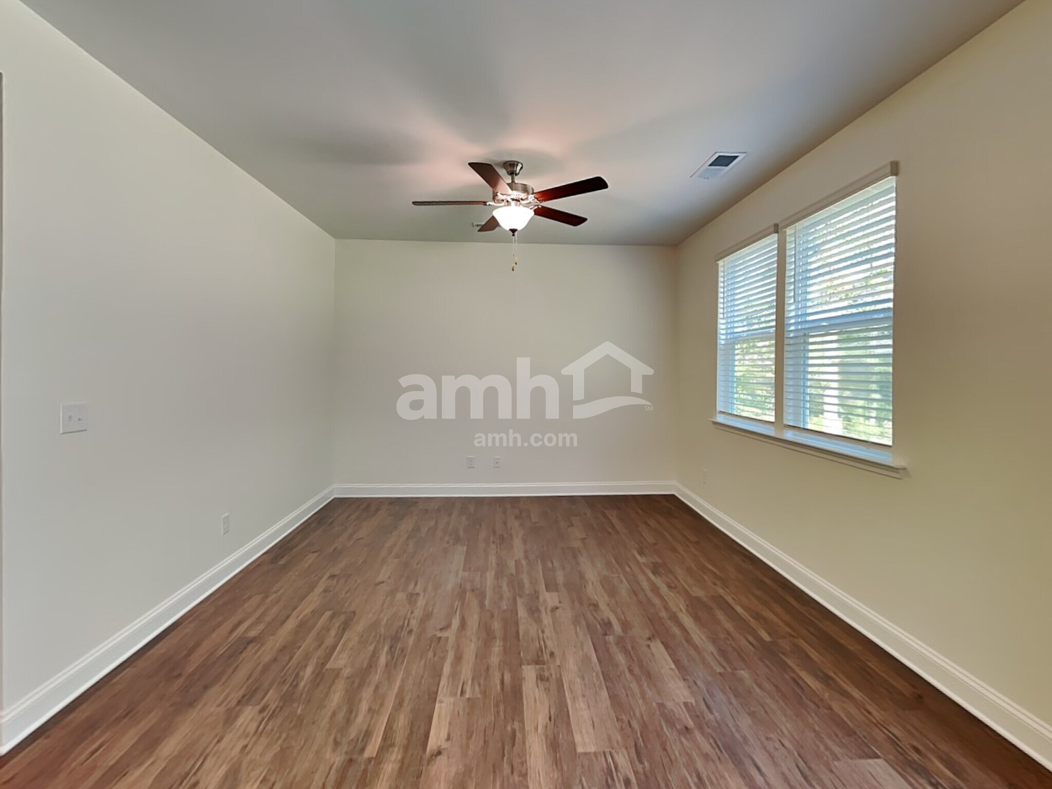 Building Photo - 7305 Garrett Ct
