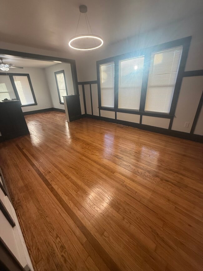 Building Photo - 21678 Bennett St