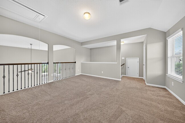Building Photo - 29122 Parker Trace Dr
