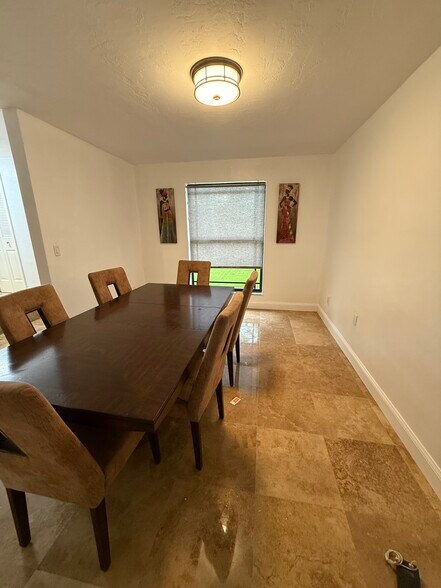Building Photo - 9823 SW 93rd Ter