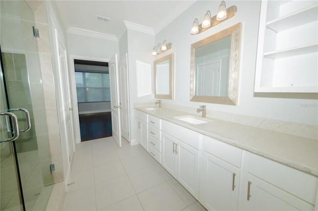 Building Photo - 8301 Foster Dr