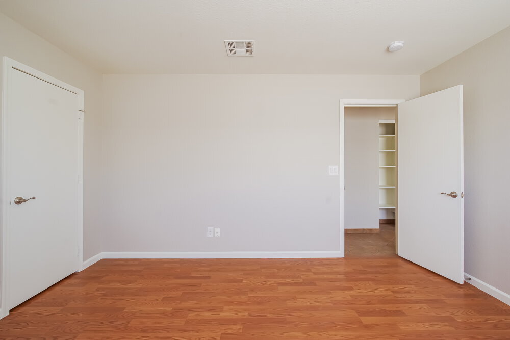 Building Photo - 22381 N 107th Dr